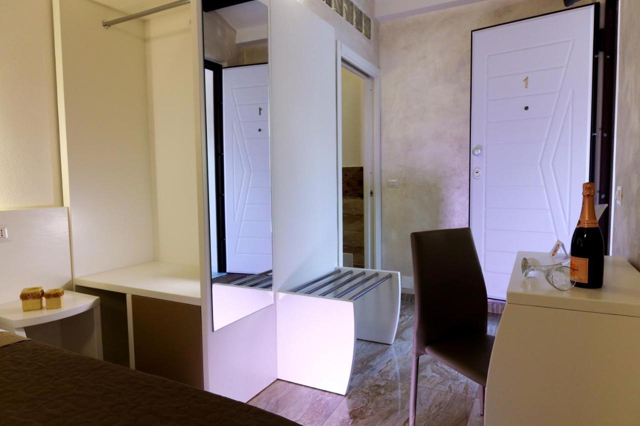 Afrodite Accomodation Тропеа Екстер'єр фото