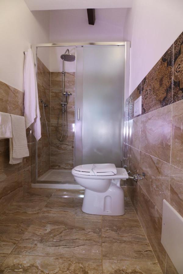 Afrodite Accomodation Тропеа Екстер'єр фото