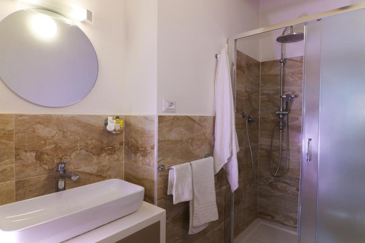 Afrodite Accomodation Тропеа Екстер'єр фото
