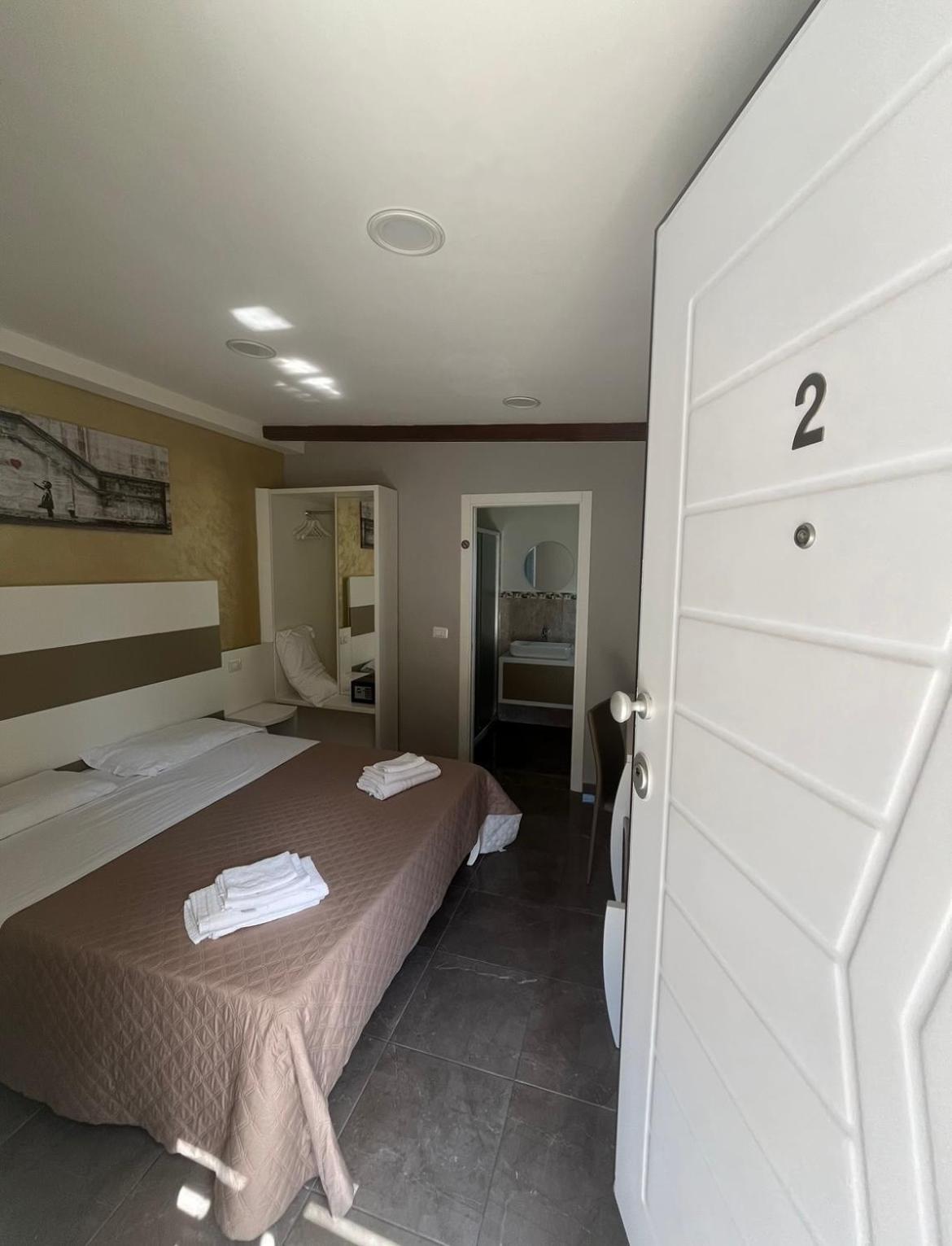 Afrodite Accomodation Тропеа Екстер'єр фото