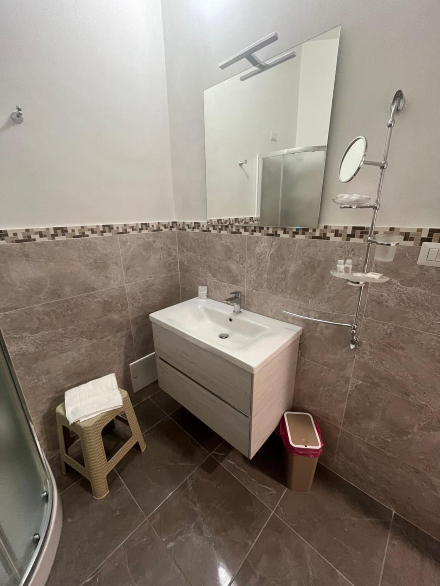 Afrodite Accomodation Тропеа Екстер'єр фото